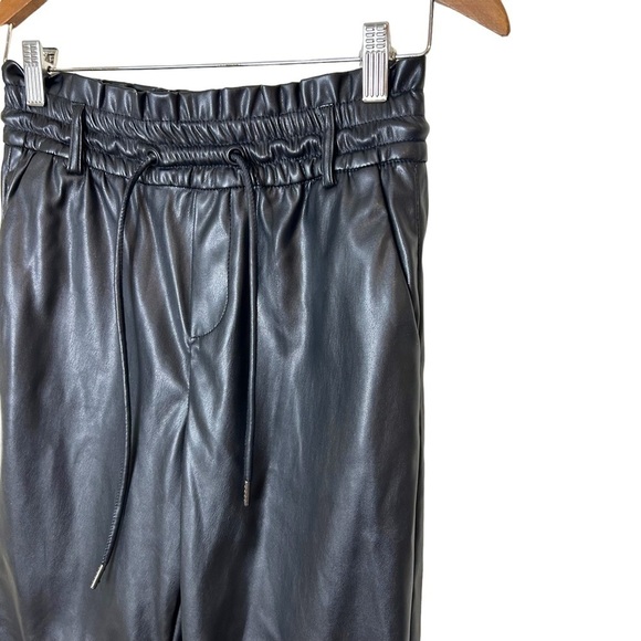 VERO Moda VM Eva High Rise Paperbag Faux Leather Pants - Picture 9 of 12